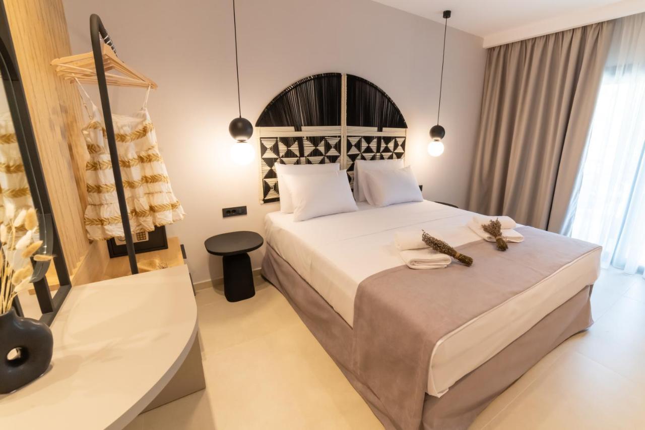 Anesis Deluxe Apartments بارغا المظهر الخارجي الصورة