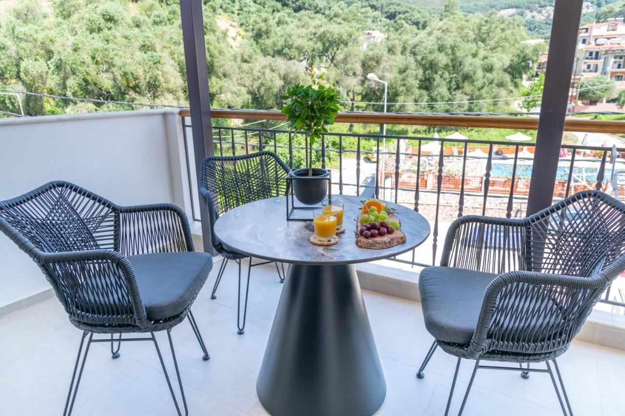Anesis Deluxe Apartments بارغا المظهر الخارجي الصورة