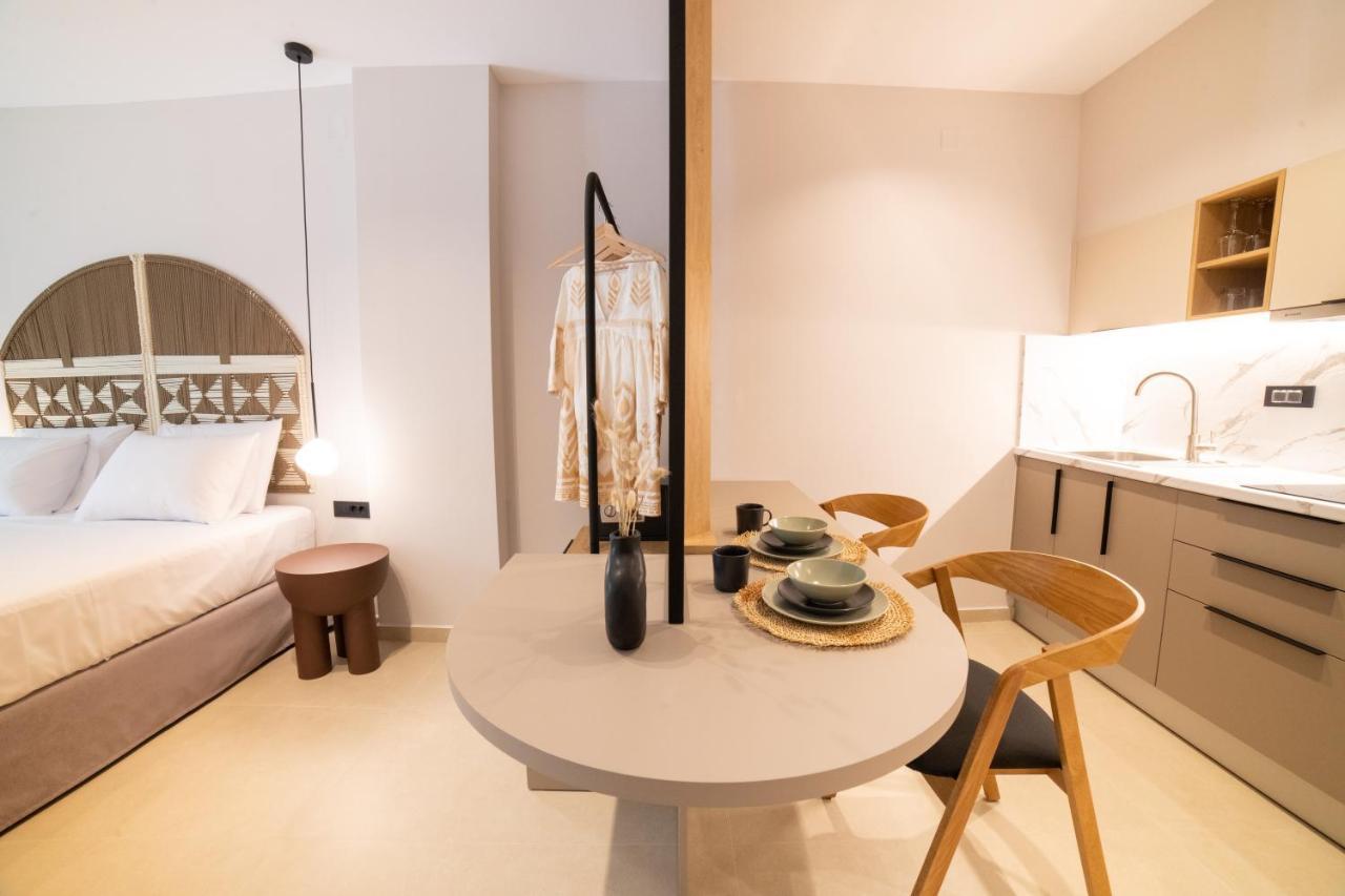 Anesis Deluxe Apartments بارغا المظهر الخارجي الصورة