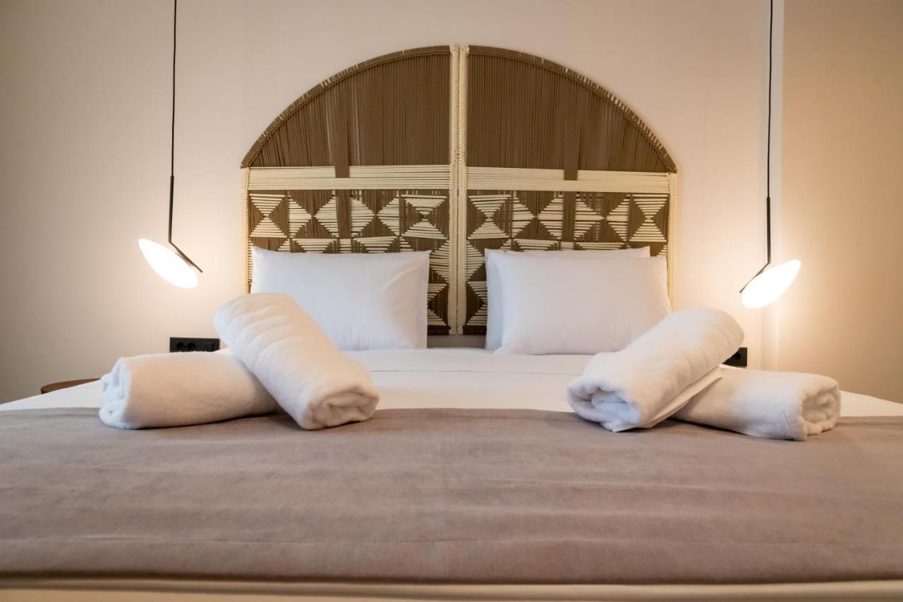 Anesis Deluxe Apartments بارغا المظهر الخارجي الصورة