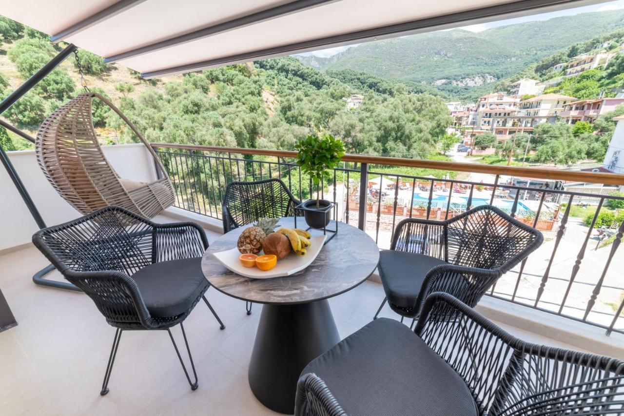 Anesis Deluxe Apartments بارغا المظهر الخارجي الصورة