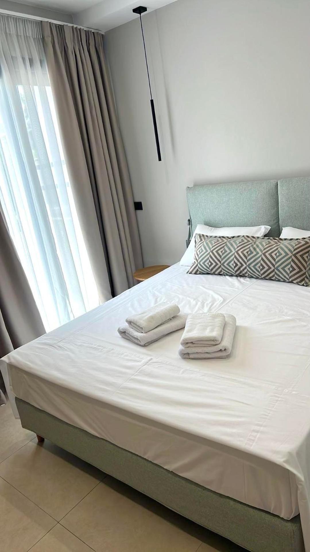 Anesis Deluxe Apartments بارغا المظهر الخارجي الصورة